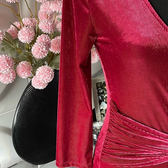 Express One Eleven Women's Burgundy Wrap Top with Front Tie Size XS - Picture 3 of 7